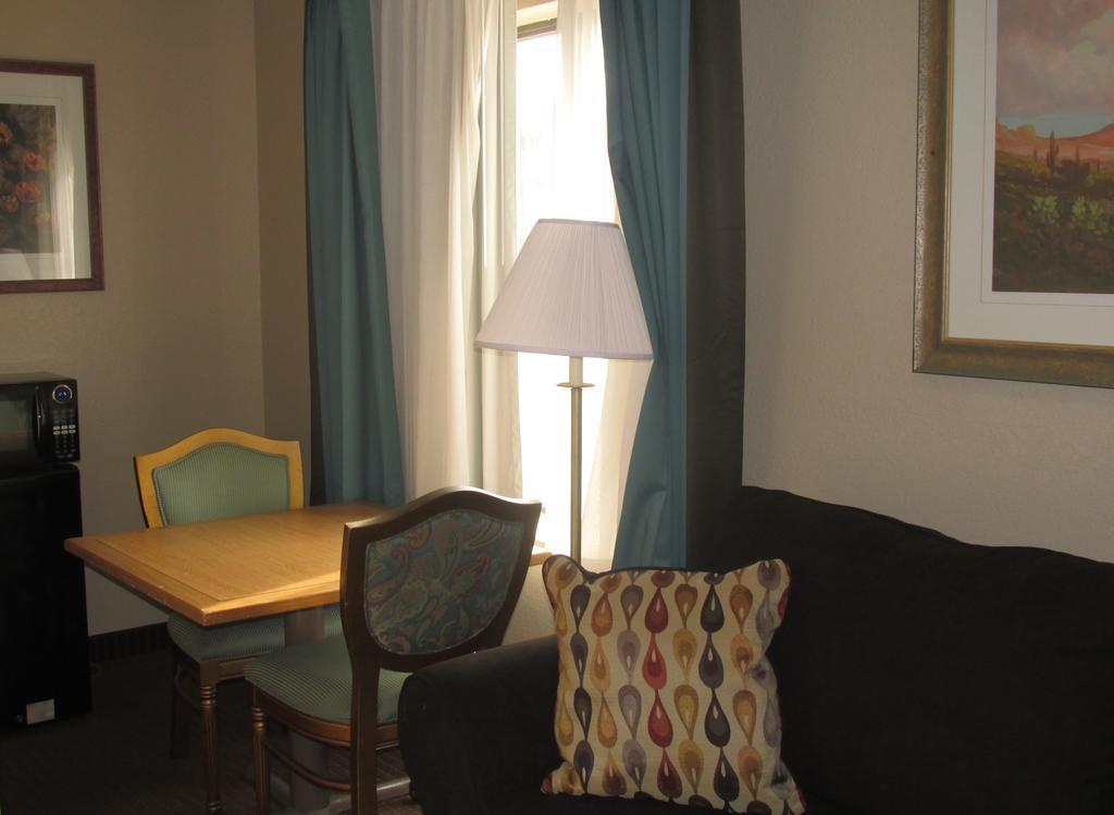 Super 8 By Wyndham Lafayette La Ξενοδοχείο Εξωτερικό φωτογραφία